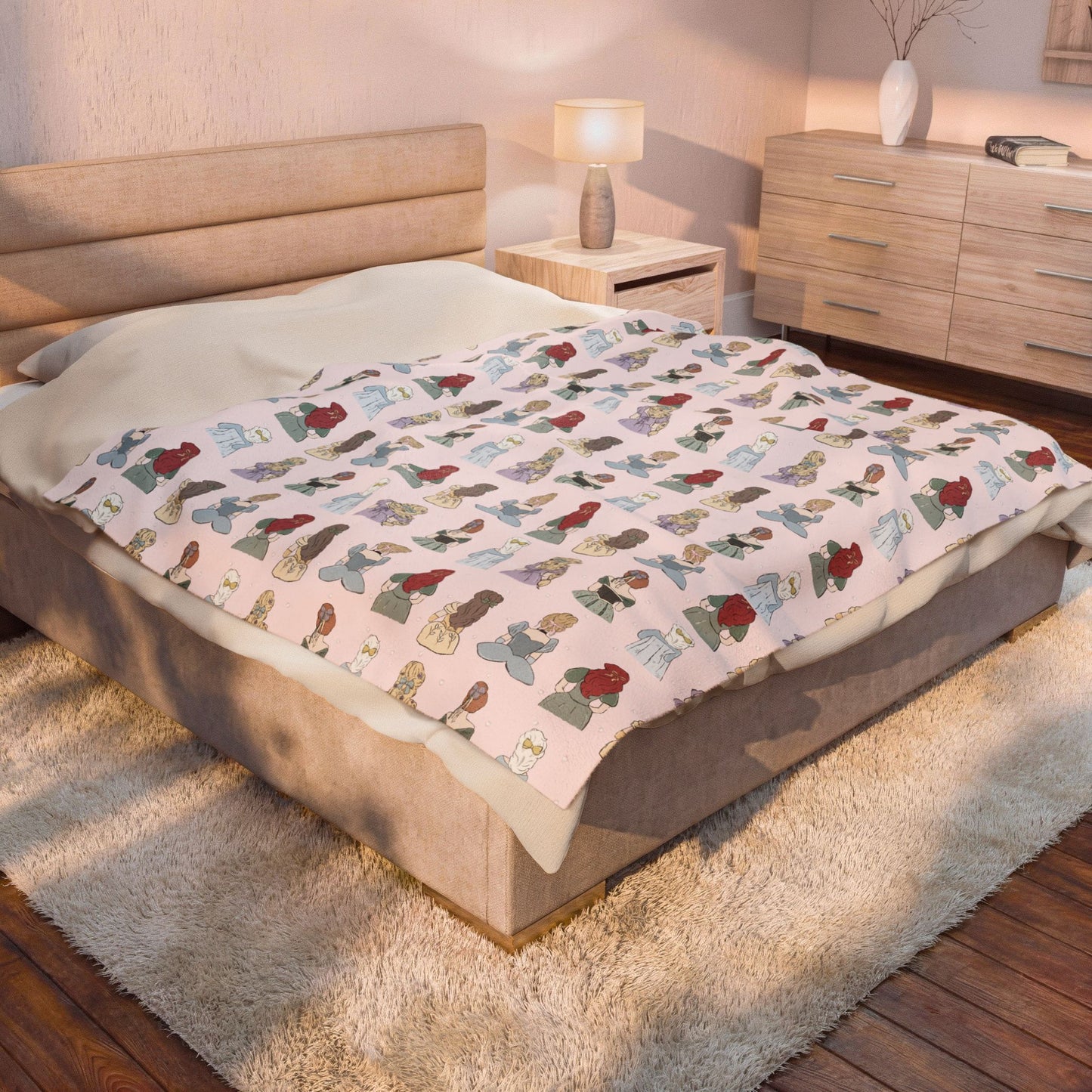 Kids’ Velveteen Plush Blanket — Cute Doll Pattern Cozy Throw for Nursery & Toddler