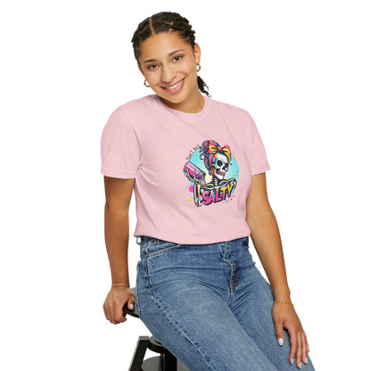 Salty Skull Graphic T-Shirt — Retro Neon Kawaii Skull Tee