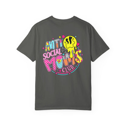 Social Moms Club T-Shirt — Colorful Retro Pocket Graphic Tee