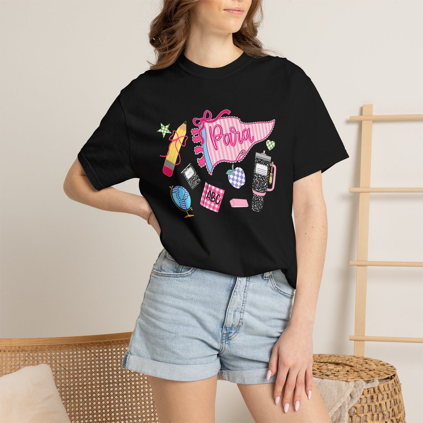 Retro 'Para' Collage T-Shirt — 90s Aesthetic Phone & Makeup Graphic Tee