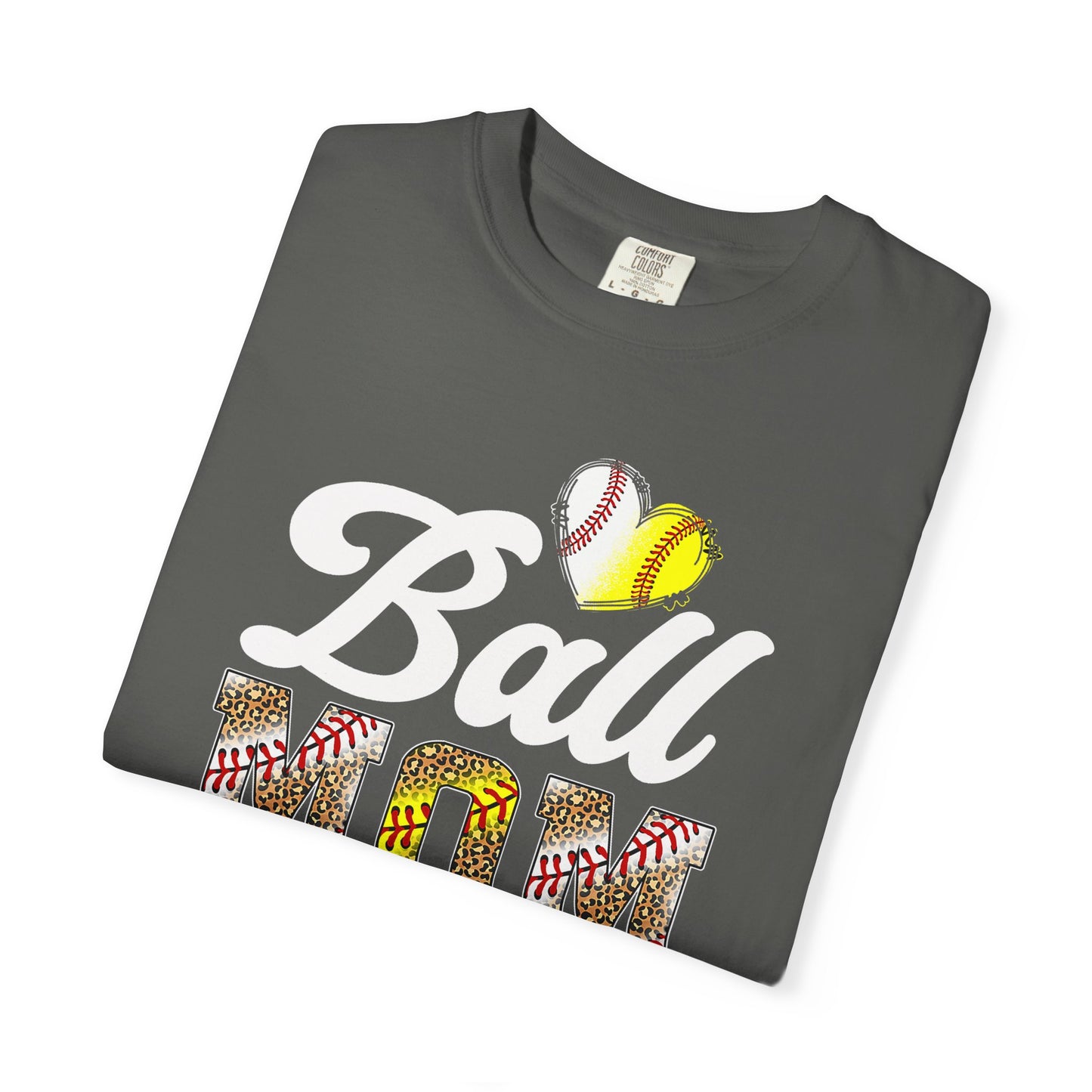 Mom Floral Pattern T-Shirt — Colorful Floral "MOM" Graphic Tee