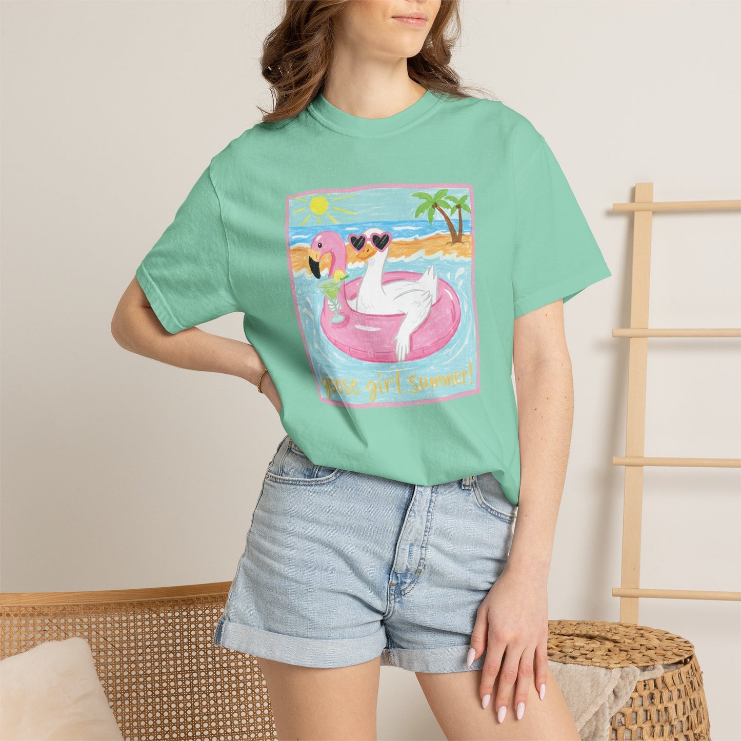 Summer Flamingo Pool Float T-Shirt – ‘Good Vibes & Sunshine’ Beach Tee