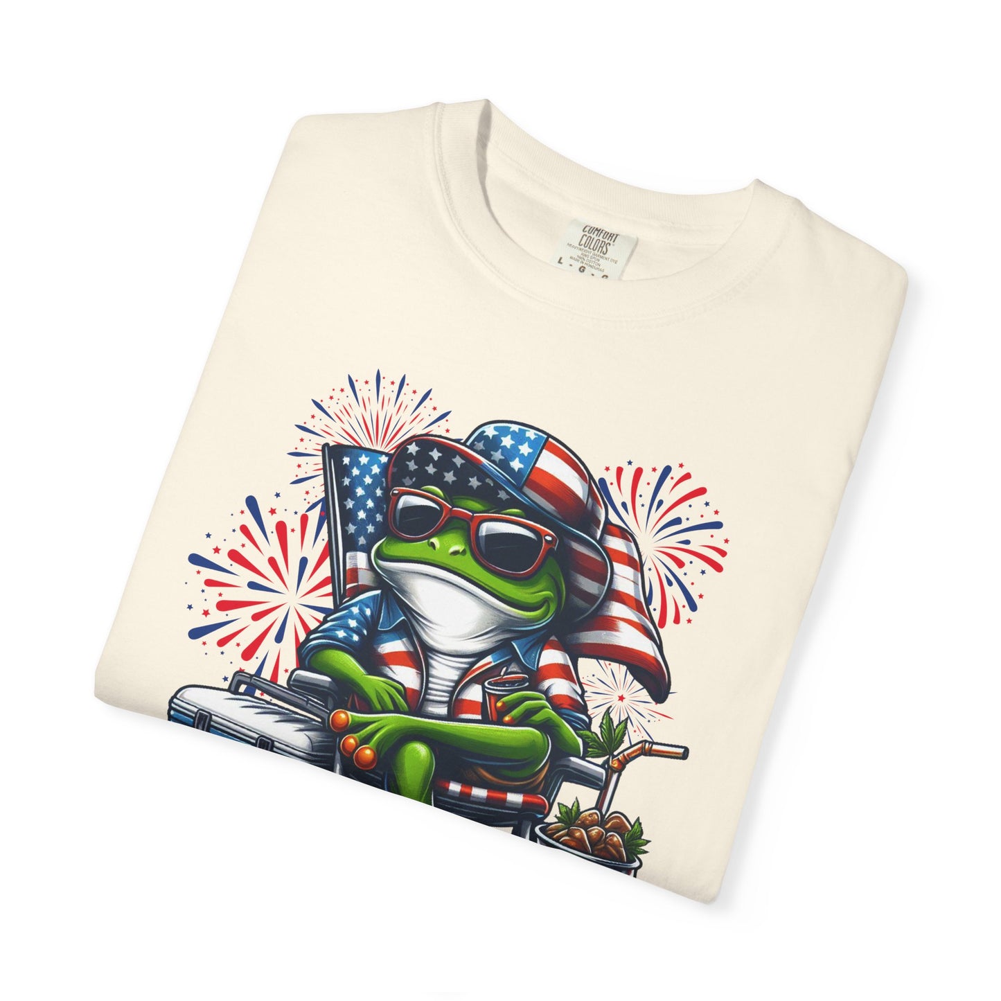 Patriotic Frog BBQ T-Shirt — Fourth of July Frog with American Flag Bandana