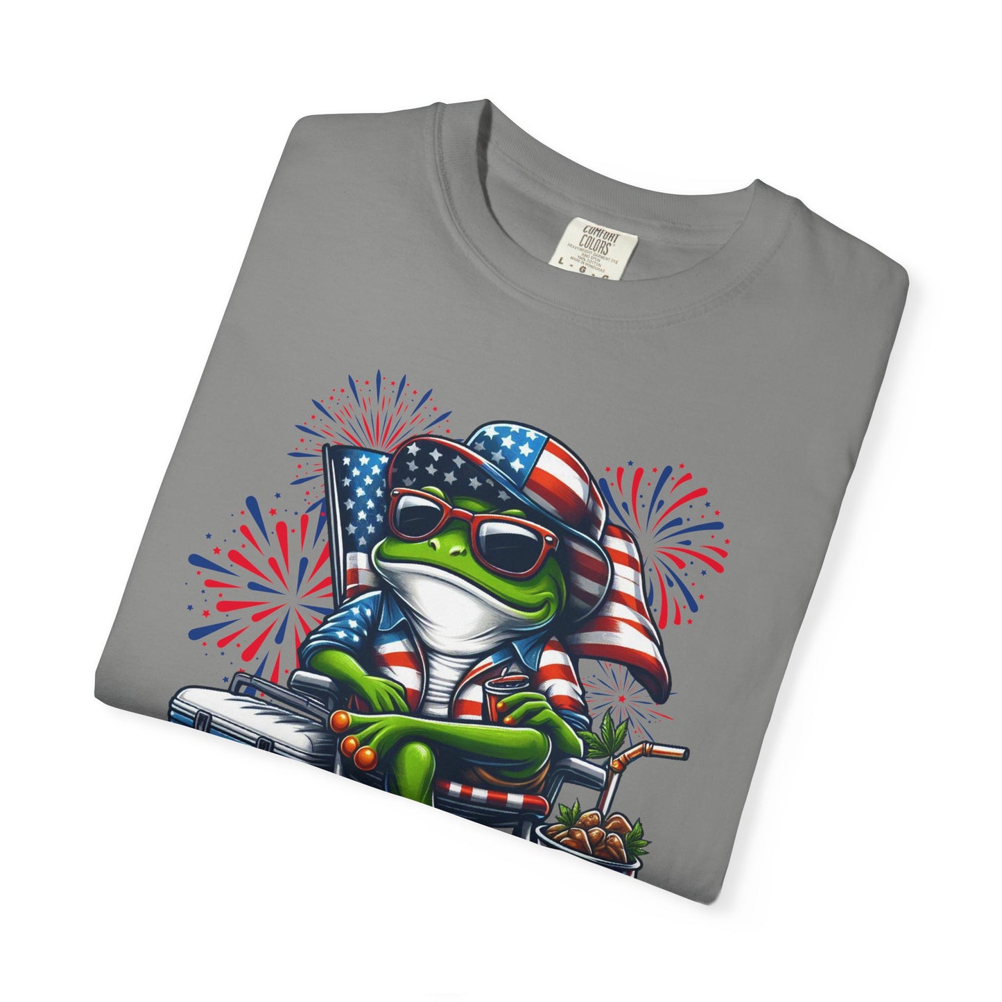 Patriotic Frog BBQ T-Shirt — Fourth of July Frog with American Flag Bandana