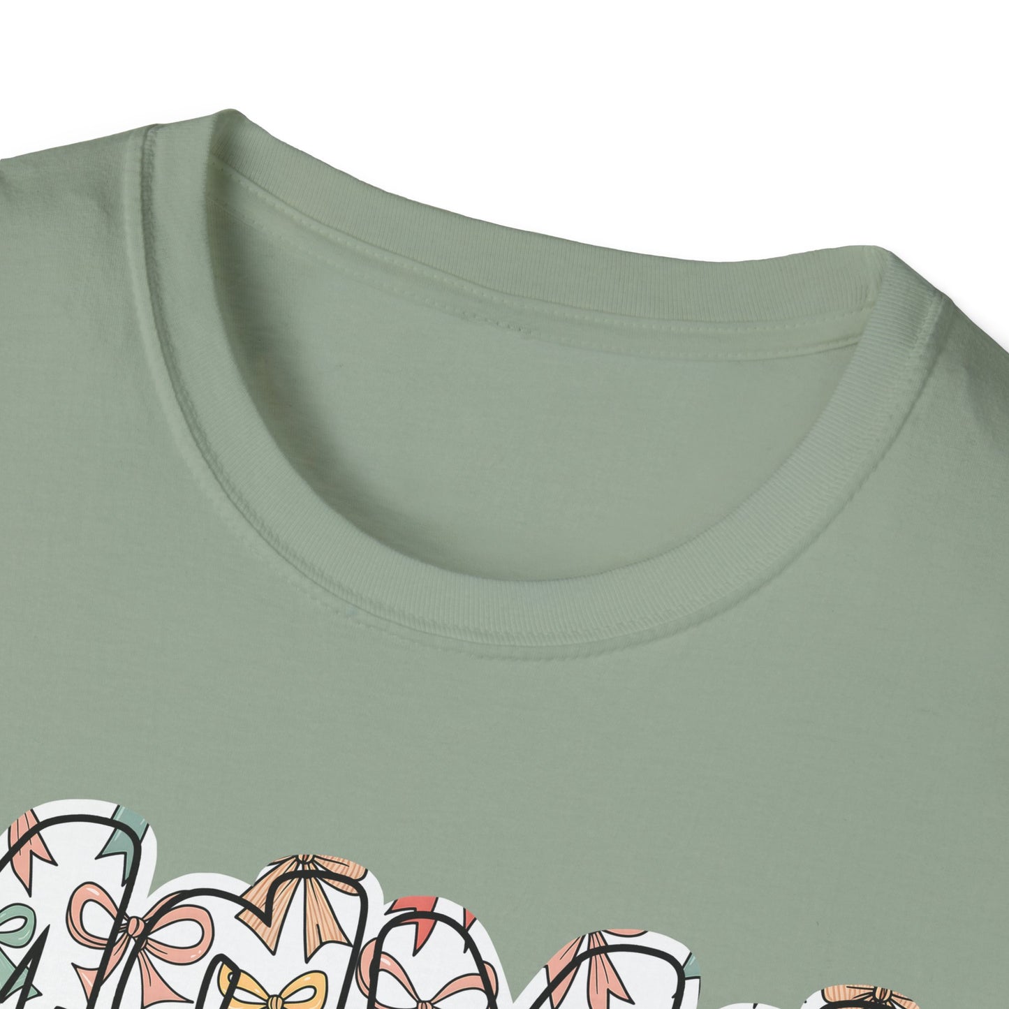 Mama Floral Typography T-Shirt — 'MAMA' Bow Graphic, Cute Mother's Day Gift