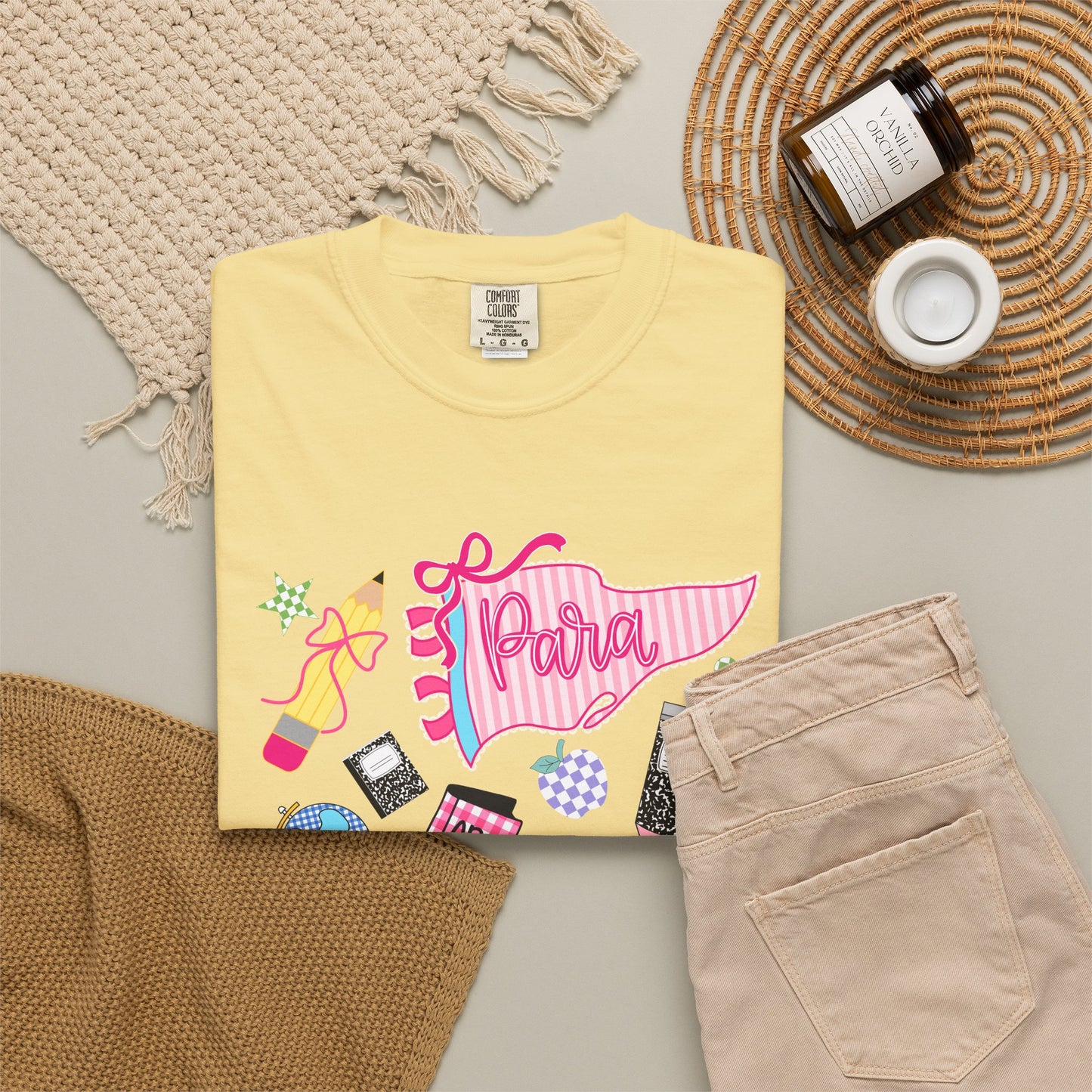 Retro 'Para' Collage T-Shirt — 90s Aesthetic Phone & Makeup Graphic Tee