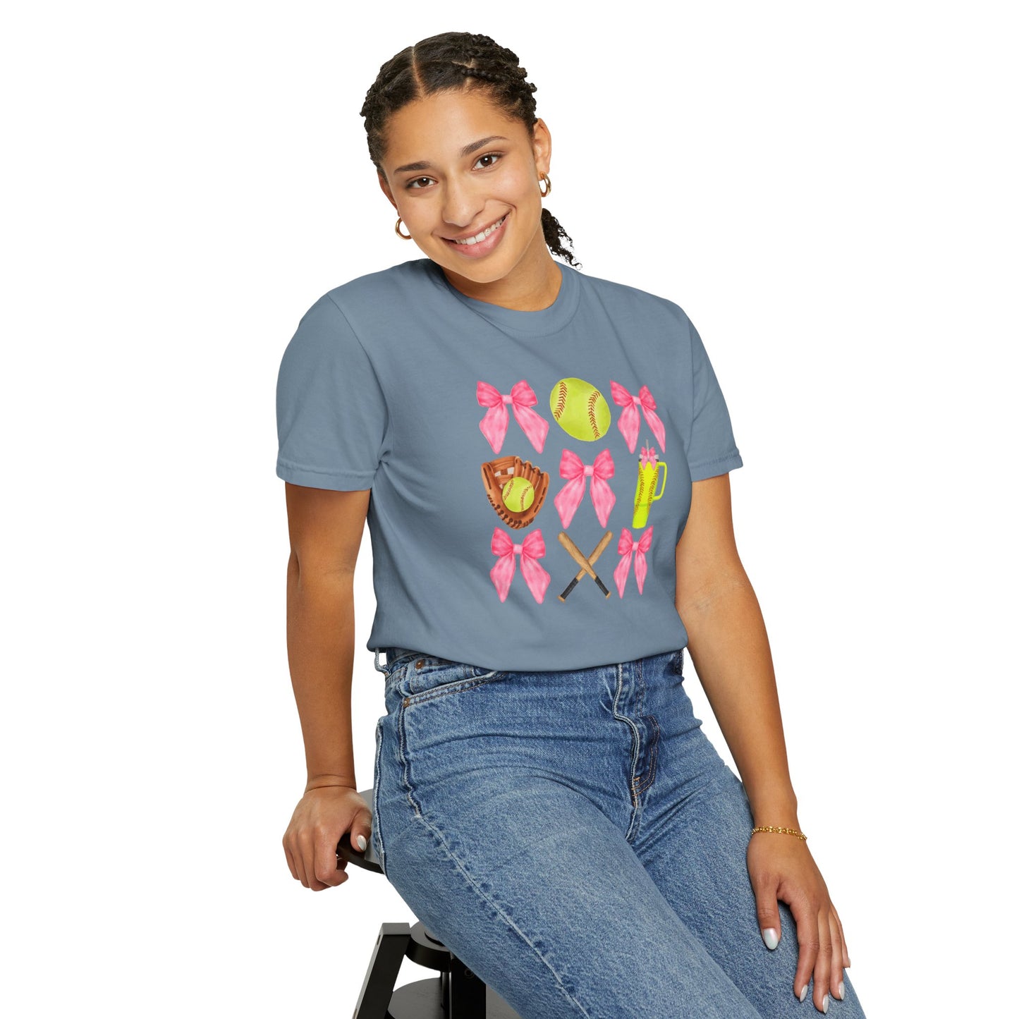 Softball Mom Graphic T‑Shirt — Pink Bows, Glove & Bat Design