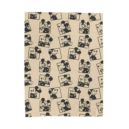 Retro Cartoon Velveteen Plush Blanket - Vintage Mouse Pattern Throw