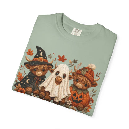 Halloween Highland Cows & Ghost T-shirt