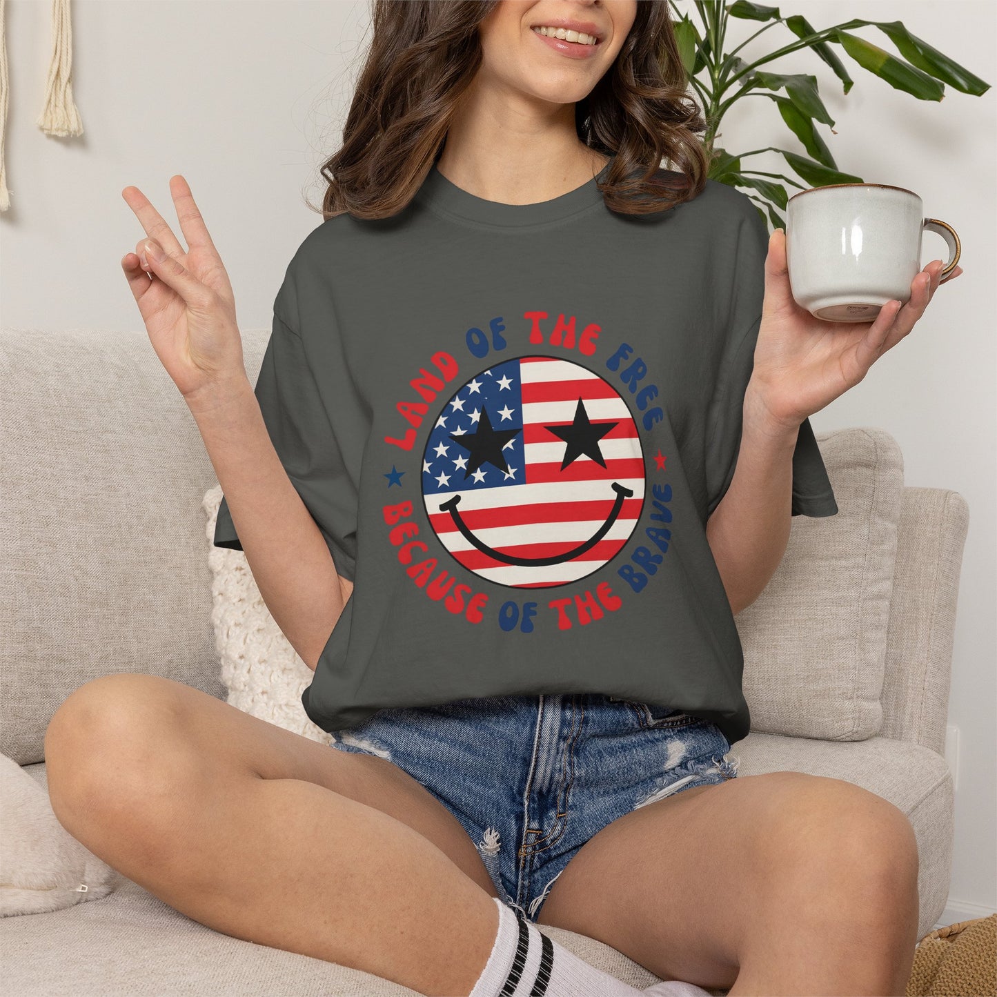 Patriotic 'Land of the Free Because of the Brave' T-Shirt