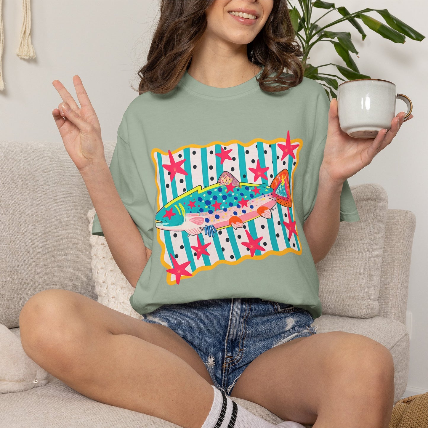 Fish Pattern T-Shirt — Colorful Retro Sea Life Graphic Tee