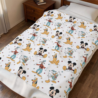 Plush Character Pattern Blanket — Cozy Velveteen Throw for Kids & Disney Fans