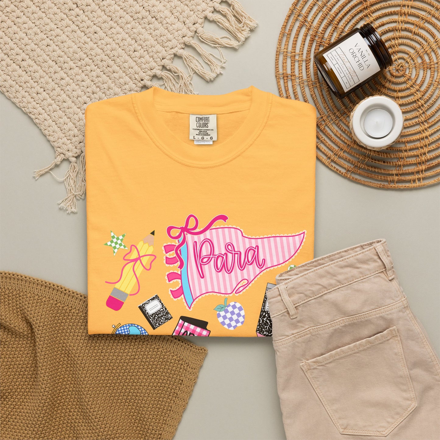 Retro 'Para' Collage T-Shirt — 90s Aesthetic Phone & Makeup Graphic Tee