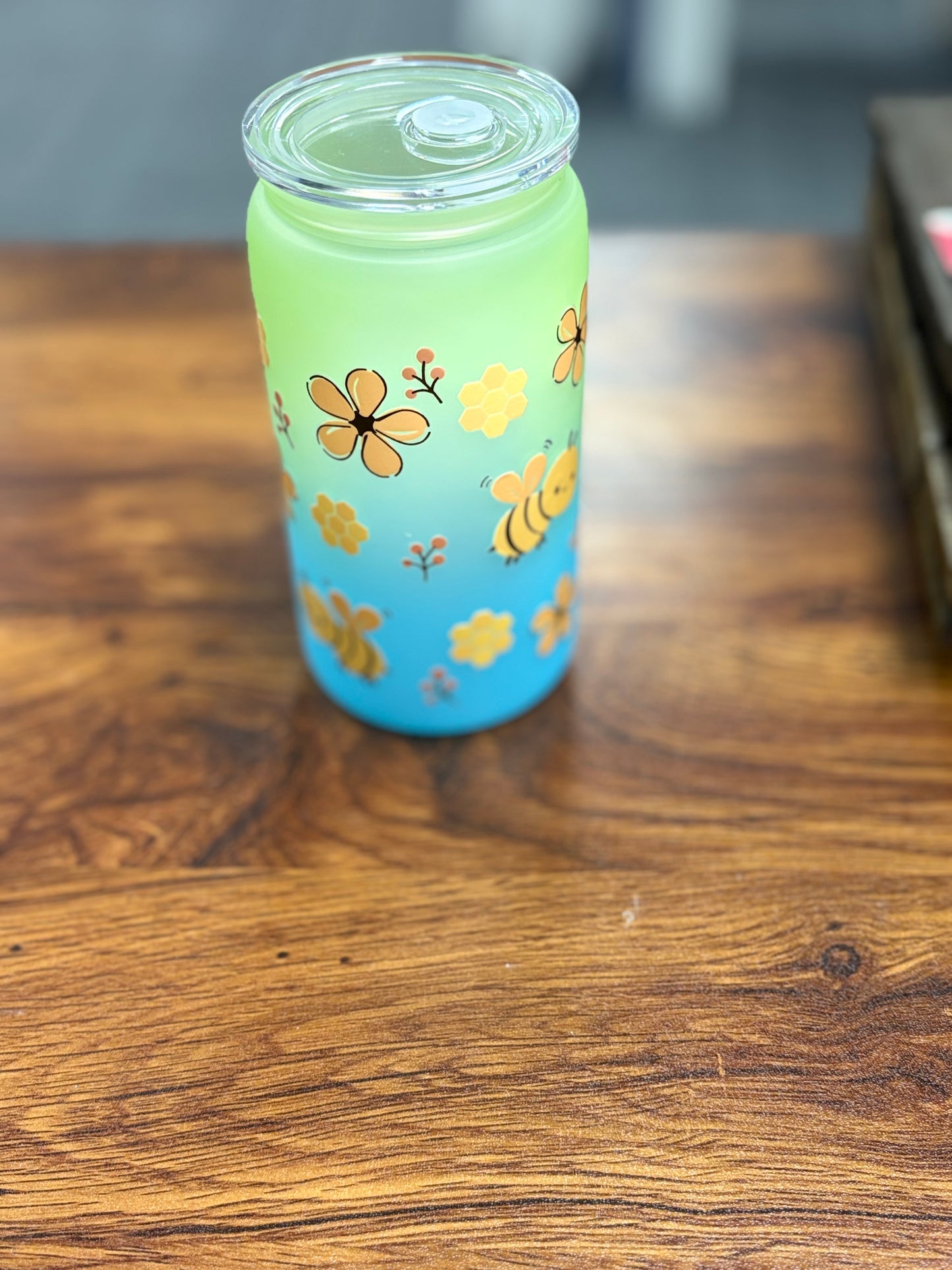 Bumble bee tumbler 16oz